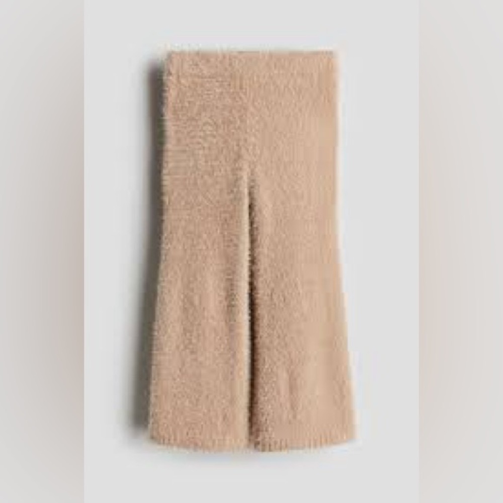 H&M FLUFFY-KNIT LEGGINGS Size 7